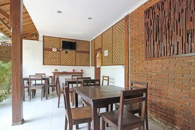 RedDoorz near Borobudur Temple 2 - Lobi