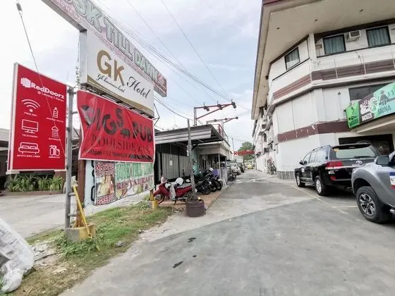 RedDoorz near Damosa Lanang Davao