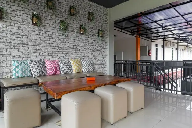 RedDoorz near Exit Toll Bogor