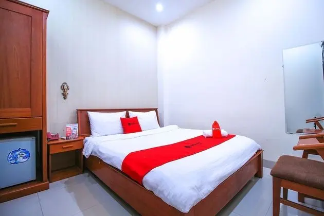 RedDoorz near Han Market - Oda