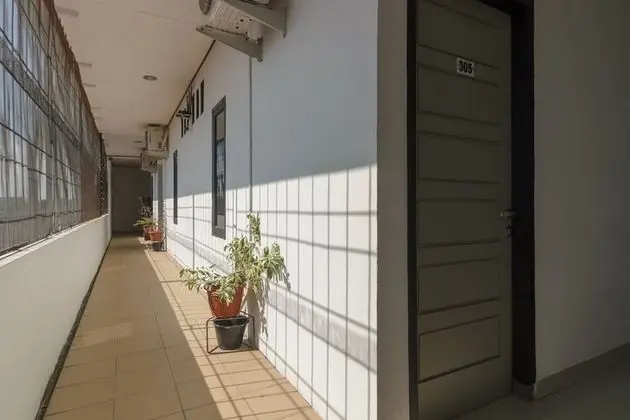 RedDoorz near Jalan Sudirman Padang