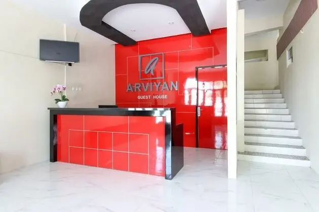 RedDoorz near Jogja Kembali Monument 3 - Lobi