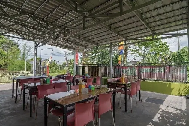 RedDoorz near Kampus UMP Purwokerto - Dış Mekan
