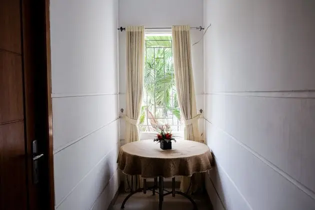 RedDoorz near Kebun Raya Bogor 2
