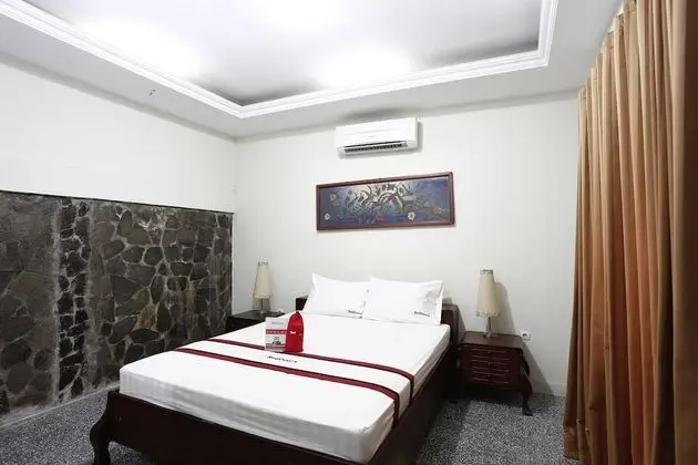 Reddoorz near Lempuyangan Station 2