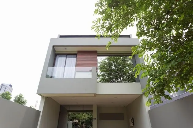 RedDoorz near Lippo Village