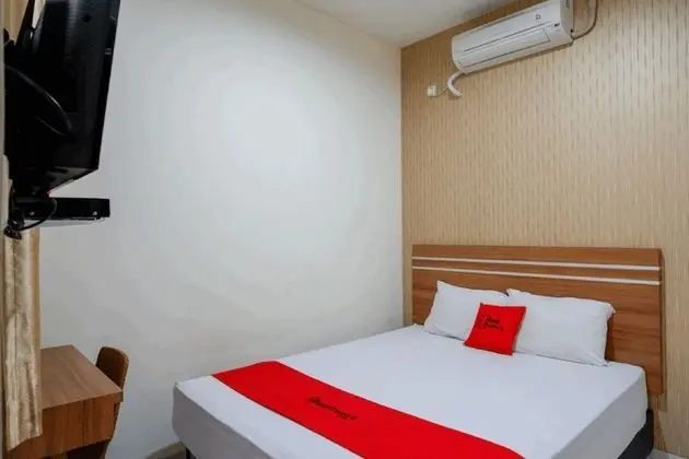 RedDoorz near Living Plaza Purwokerto - Öne Çıkan Resim