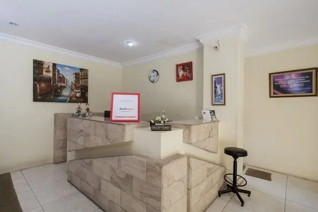 RedDoorz near Marvel City Mall