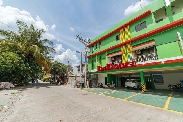 RedDoorz near Notre Dame University Gensan