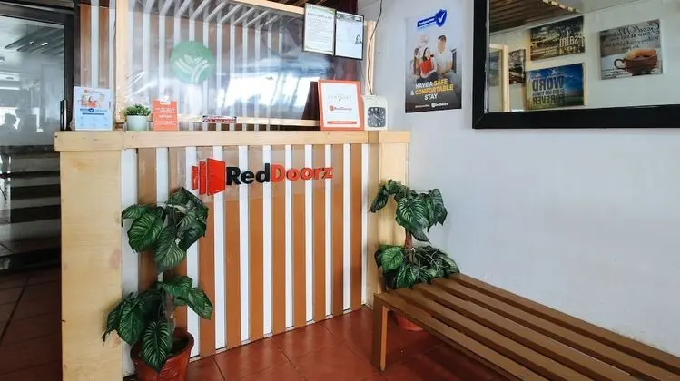 RedDoorz near OWWA Pasay - Öne Çıkan Resim
