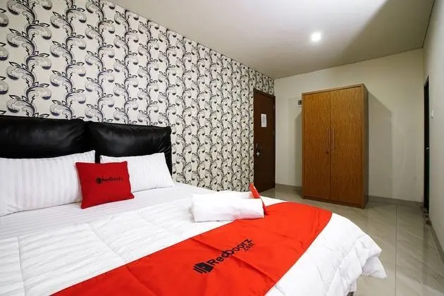 RedDoorz near Palembang Trade Center 3 - Öne Çıkan Resim