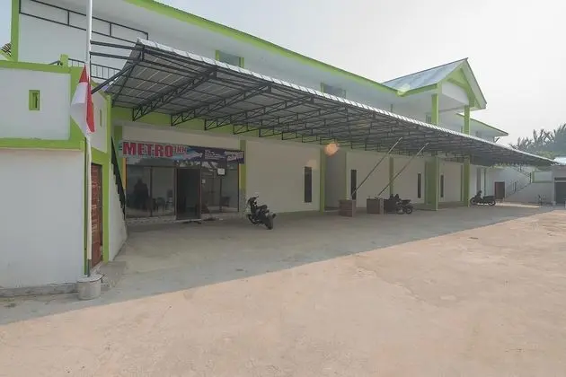 RedDoorz near RS Harapan Bersama - Dış Mekan