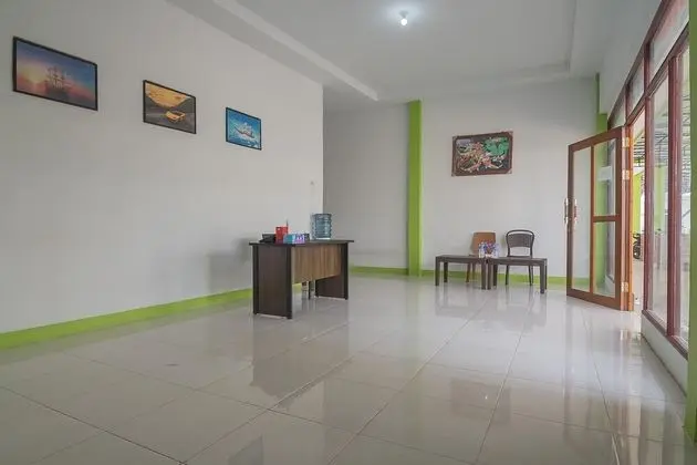 RedDoorz near RS Harapan Bersama - İç Mekan