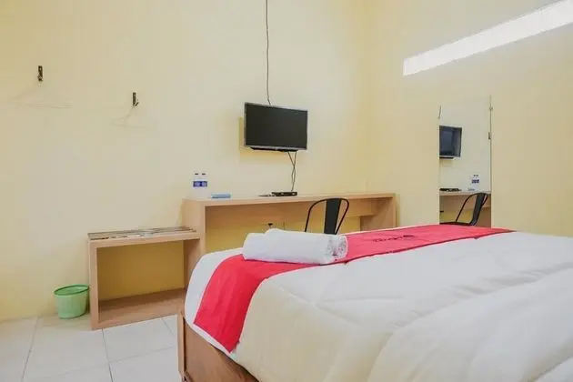 RedDoorz near RS Imanuel Lampung - Oda
