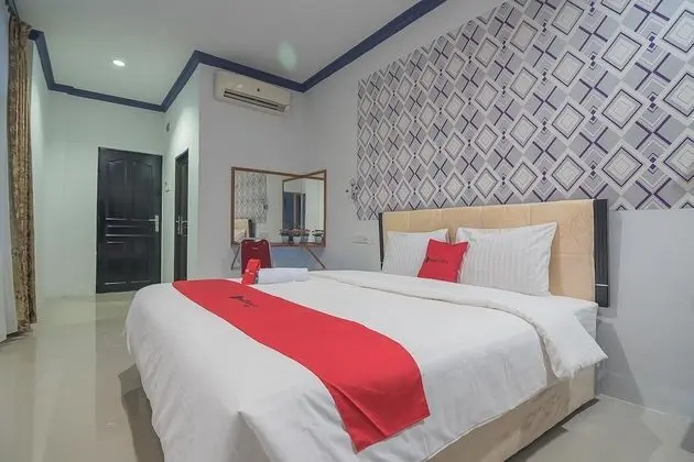 RedDoorz near RSUD Embung Fatimah Batam - Öne Çıkan Resim