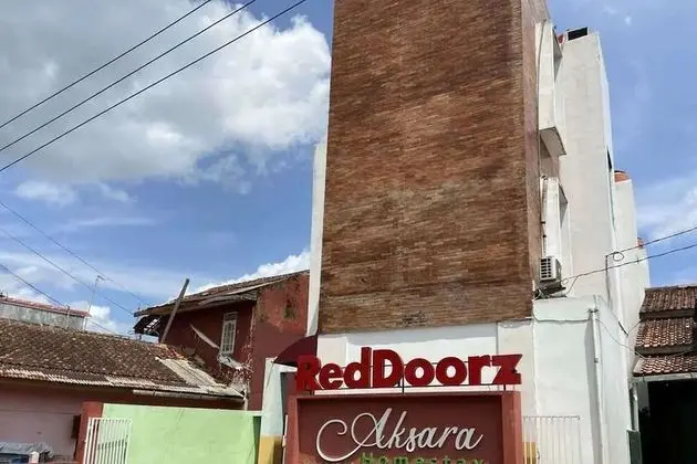 RedDoorz near RSUD Margono Purwokerto 3 - Dış Mekan