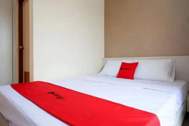 RedDoorz near RSUD Margono Purwokerto 3 - Öne Çıkan Resim