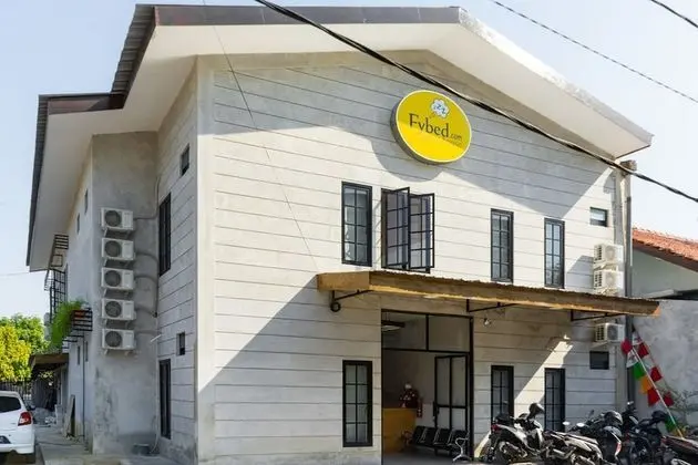 RedDoorz near Sam Poo Kong 3 - Öne Çıkan Resim