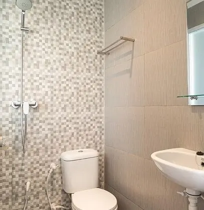 RedDoorz near Seasons City Mall - Banyo Tipleri