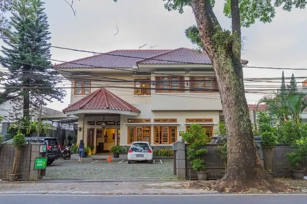 RedDoorz near Simpang Dago 2 - 1