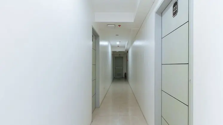 RedDoorz near SM Bicutan - İç Mekan