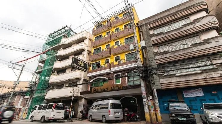 RedDoorz near SM San Lazaro Manila