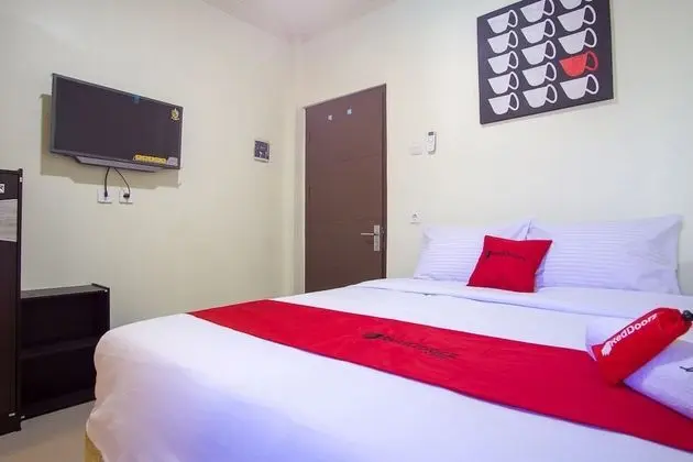 RedDoorz near Taman Kota Ternate - Öne Çıkan Resim