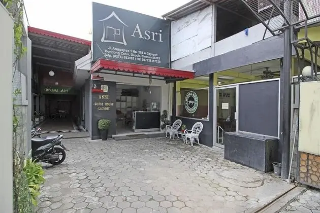 RedDoorz near Terminal Condong Catur - Dış Mekan
