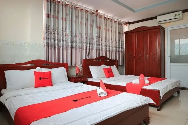 RedDoorz near Thong Nhat Street - Oda
