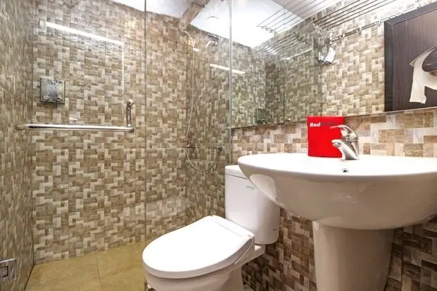RedDoorz near Trans Studio Mall 2 - Banyo Tipleri