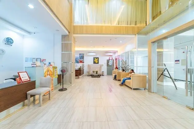 RedDoorz Plus near Gaisano Mall Kalibo - Lobi