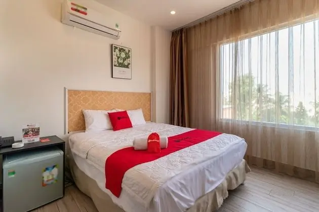 RedDoorz Plus near Gia Dinh International Hospital 3