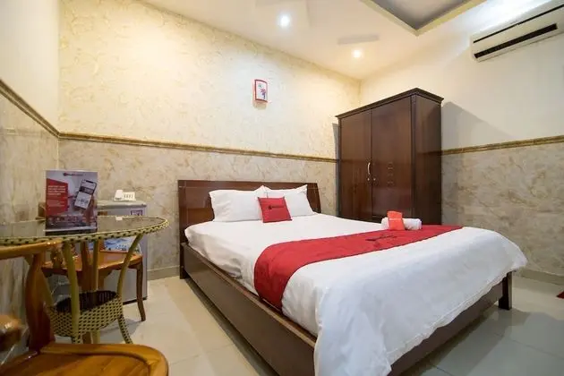 Reddoorz Plus Near Mien Tay Bus Station 2