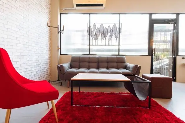 RedDoorz Plus near Osmena Highway 2 - Lobi