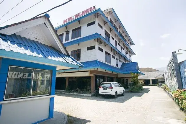 RedDoorz Plus near Pelabuhan Bitung - Öne Çıkan Resim