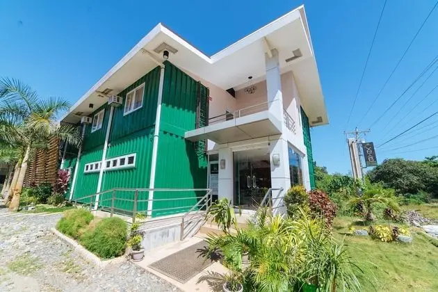 RedDoorz Plus near Puerto Princesa City Hall