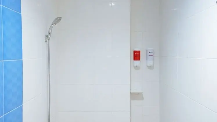 RedDoorz Plus near Talisay Town Center - Banyo Özellikleri