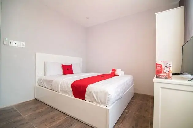 RedDoorz Plus near Tan Dinh Market 2 - Öne Çıkan Resim