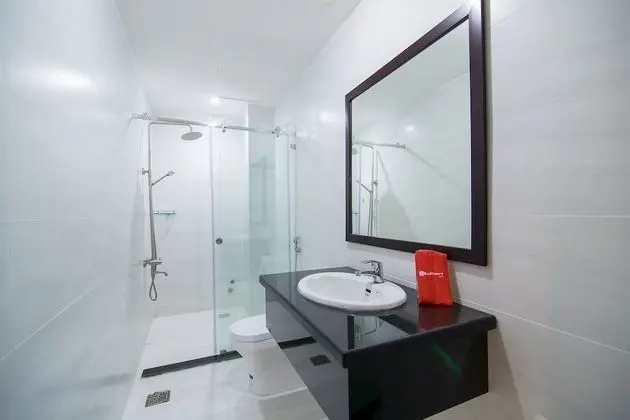 Reddoorz Plus Near Tan Dinh Market - Banyo Tipleri