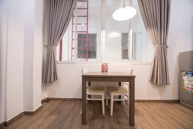 Reddoorz Plus Near Tan Dinh Market - Öne Çıkan Resim