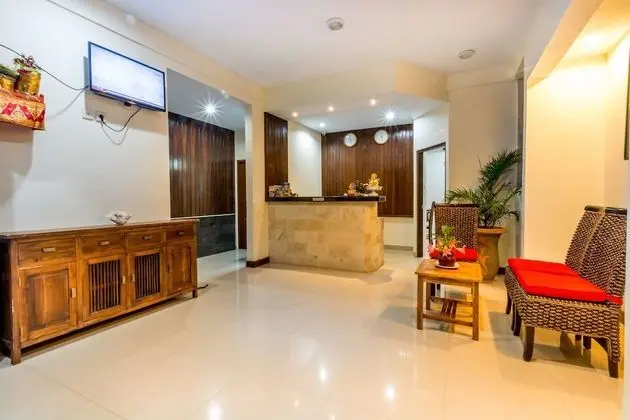 RedDoorz Plus Nusa Lembongan Island - Lobi