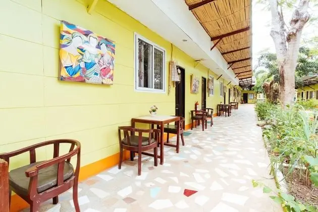 RedDoorz Plus @ Rizal Avenue Palawan