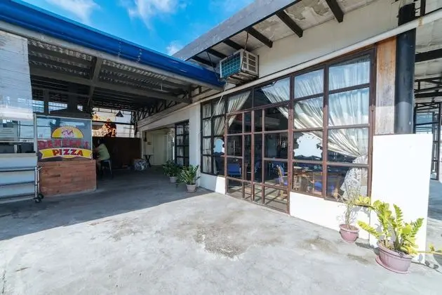 RedDoorz Plus @ San Roque Roxas City - Dış Mekan