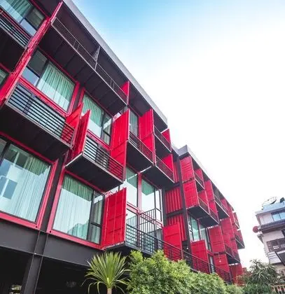 REDDOORZ PLUS SLEEP BOX SUKHUMVIT 22