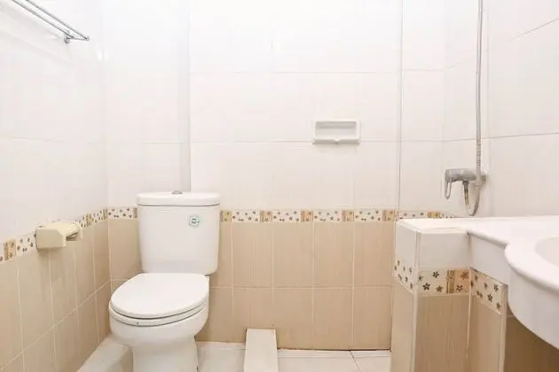 RedDoorz @ Pratama Nusa Dua - Banyo Tipleri