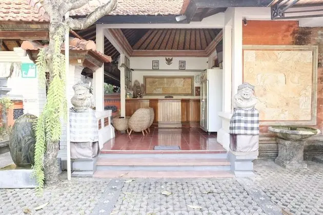 RedDoorz @ Pratama Nusa Dua - Dış Mekan