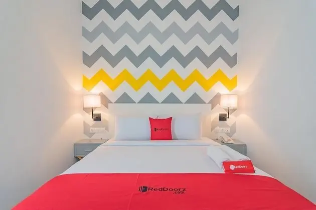 RedDoorz Premium @ Hotel Hebat - Öne Çıkan Resim