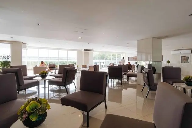 RedDoorz Premium @ SMDC Fairview - Lobi