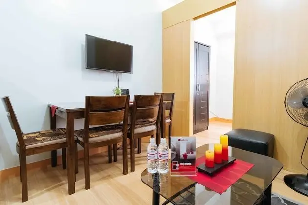 RedDoorz Premium @ SMDC Fairview - Oda