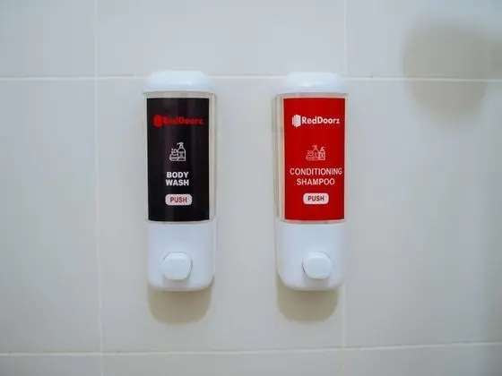 RedDoorz Premium @ SMDC Taguig - Banyo Tipleri